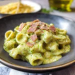Pasta cremosa zucchine e speck